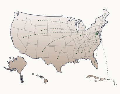 Map of the United States showing green dashed lines connecting attendee locations in more than a dozen states to a central point in Arlington, Virginia.